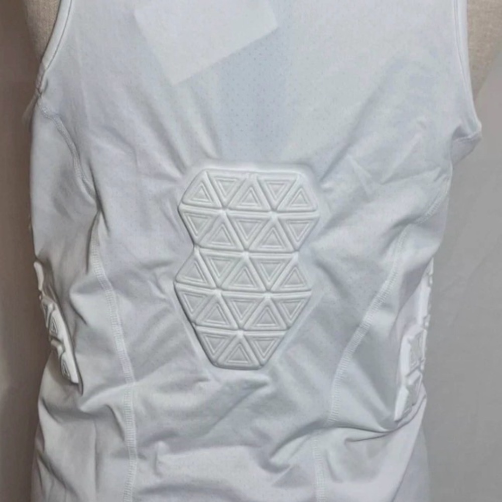 New Adidas Padded Tank Top Men’s White Compression Sports Training IM3593 - Picture 4 of 9